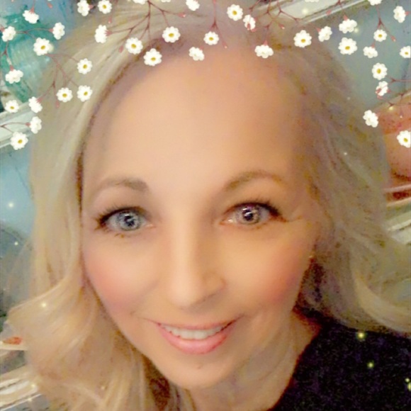 Meet your Posher, Saunja - Picture 4 of 5